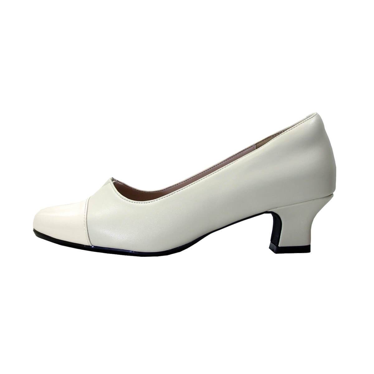 PEERAGE Leela Women's Wide Width Leather Pumps - Image 15