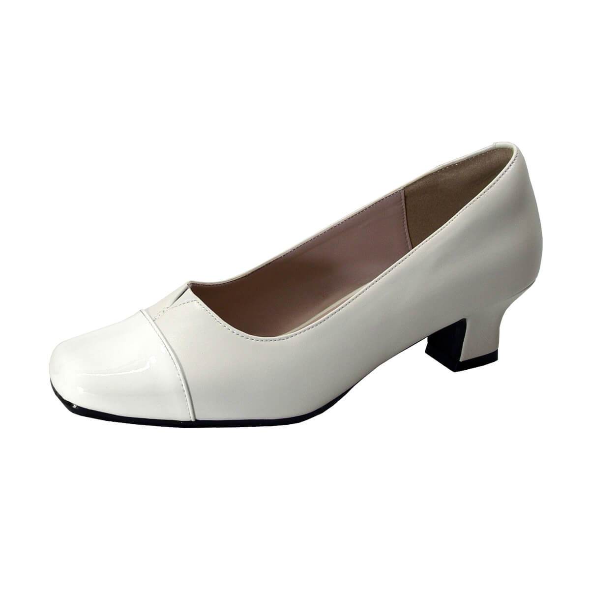 PEERAGE Leela Women's Wide Width Leather Pumps - Image 13